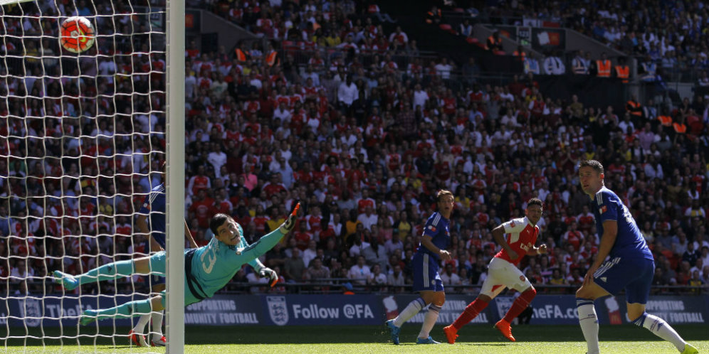 Arteta Puji Gol Indah Chamberlain ke Gawang Chelsea