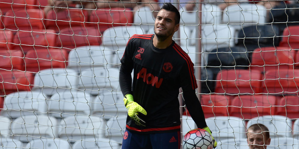 Redknapp Ragukan Kapasitas Sergio Romero di MU