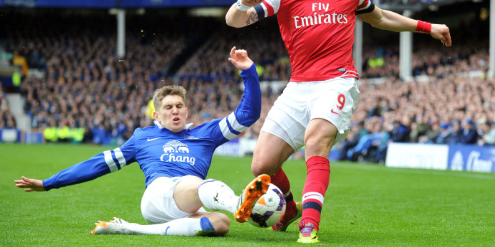 Dua Musim Lagi, Stones Tinggalkan Everton