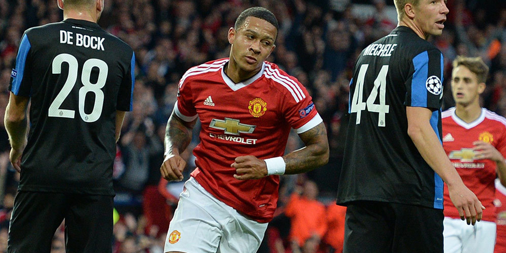 Gelandang Newcastle Doakan Depay Sukses di MU