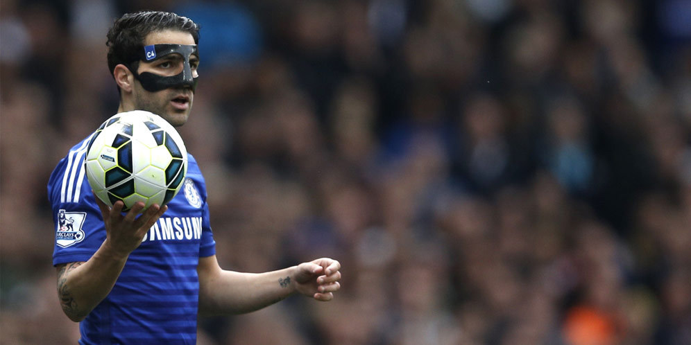 Fabregas Pun Curigai Kartu Merah Terry