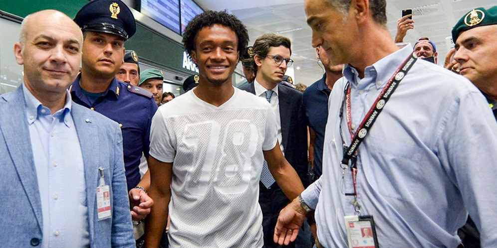 Cuadrado Terkejut Dengan Sambutan Suporter Juventus