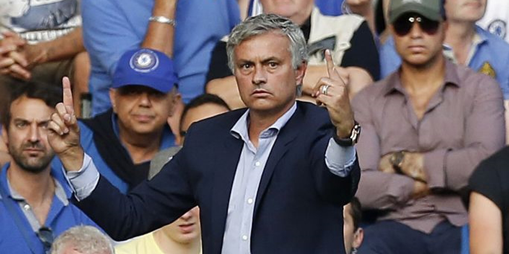 Mourinho Sambut Laga ke-100 di Stamford Bridge