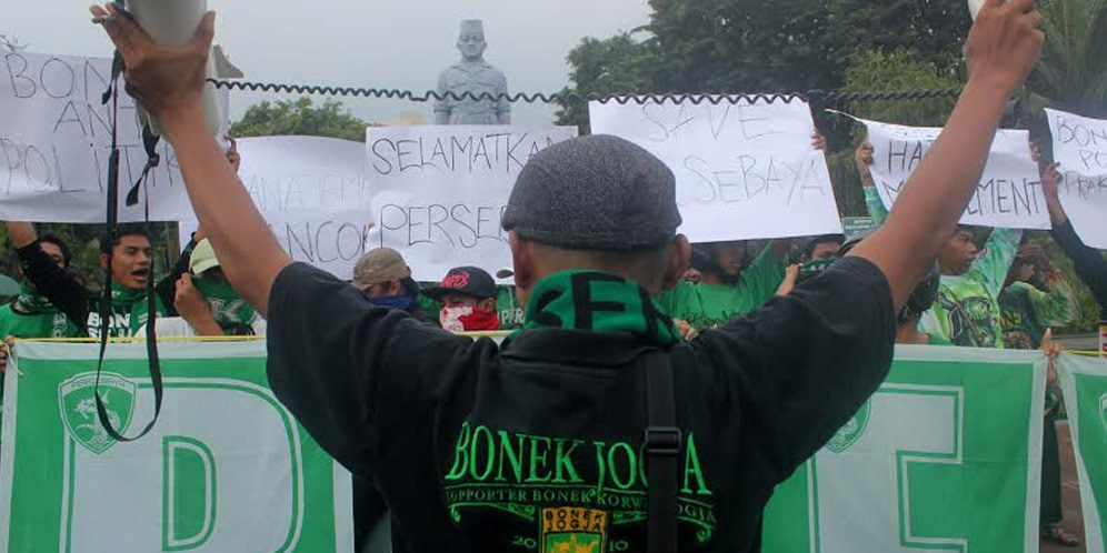 Arek Bonek 1927 Tak Akui Persebaya United