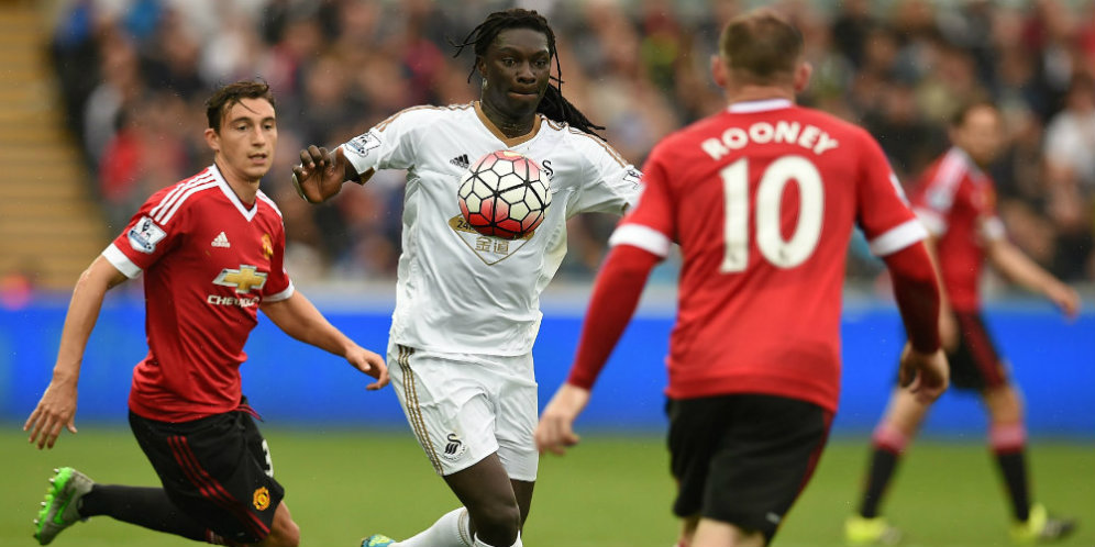 MU Akan Tebus Bafetimbi Gomis 7 Juta Poundsterling?