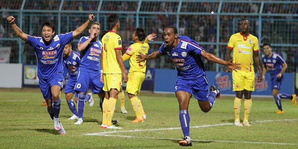 Bekuk Sriwijaya FC, Arema Kuasai Puncak Grup