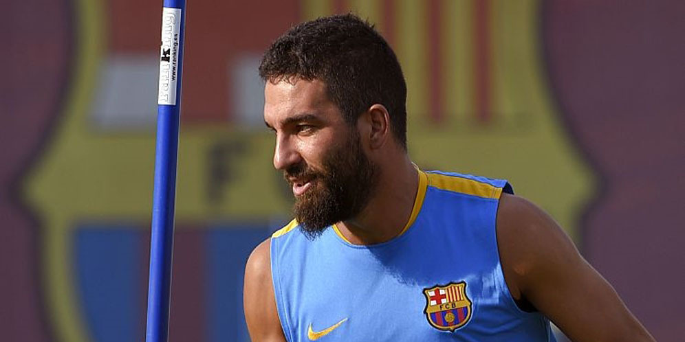 Vidal dan Turan Main, Barcelona Lebih Hebat' Vidal dan Turan Main, Barcelona Lebih Hebat'