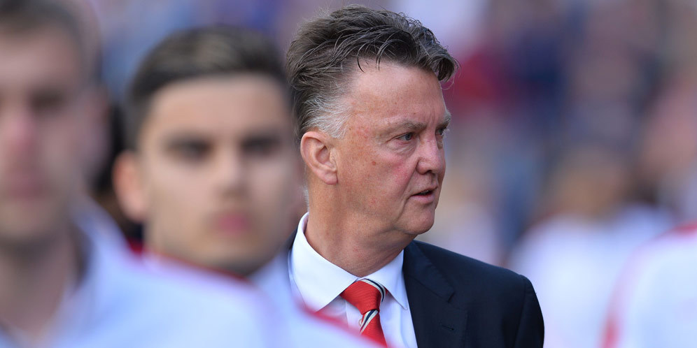 Shearer: Lawan Liverpool, Van Gaal Wajib Menang