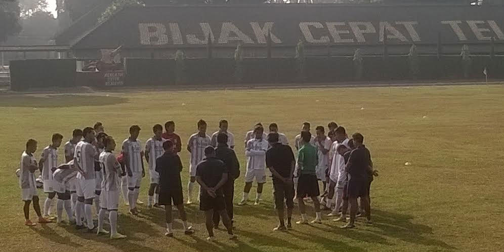 Pindah ke Bali, Bonek Boikot Persebaya United