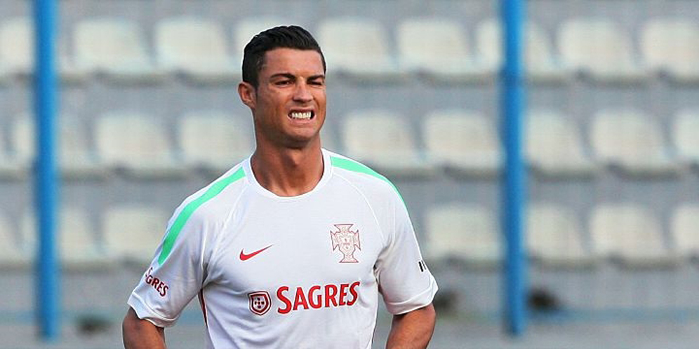 Fernando Santos Berharap Ronaldo Tajam Bagi Portugal