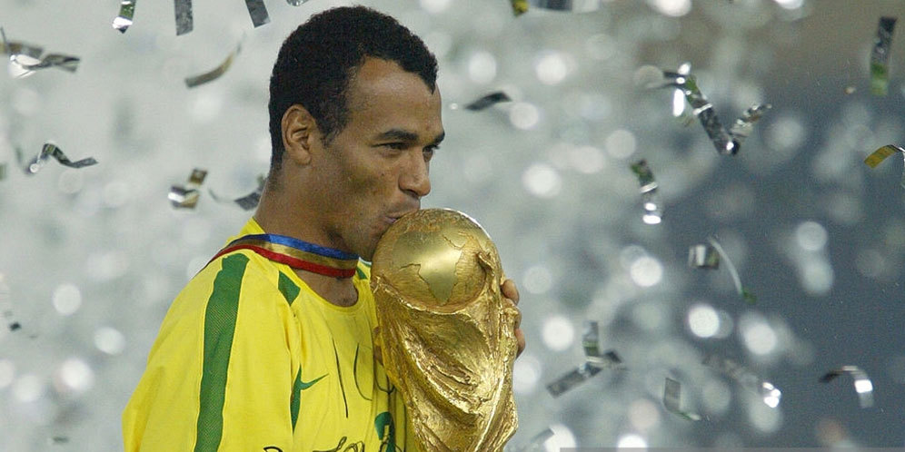 Cafu: Saya Akan Senang Main di Chelsea, Liverpool Atau MU