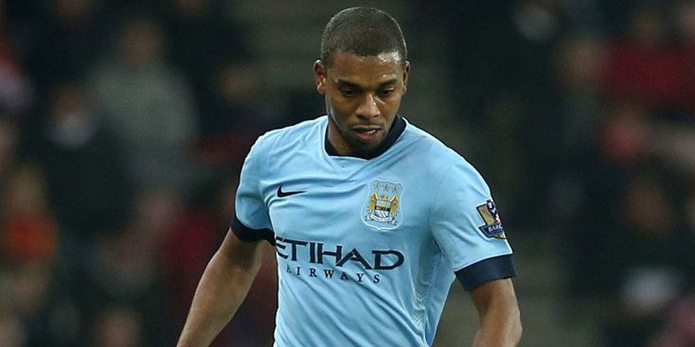 Fernandinho Puji Kehadiran Sterling dan De Bruyne