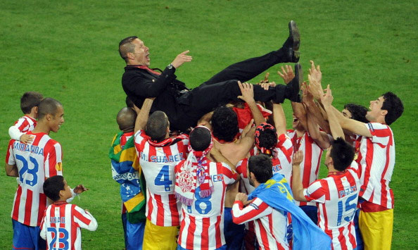 Diego Simeone membawa Atletico juara La Liga 2013/14 © AFP