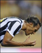 Jonathan Zebina
(c)ap