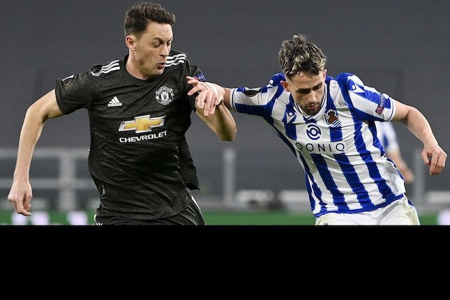 Nemanja Matic (Manchester United) vs Adnan Januzaj (Real Sociedad) (c) LaPresse via AP
