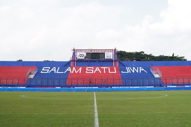Stadion Kanjuruhan dipercantik sebelum Piala Presiden 2022 (c) Dok. Arema FC