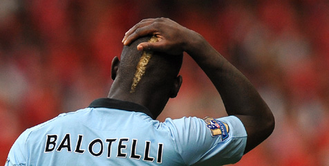 10 Pemain Paling Mengganggu di Panggung Sepak Bola