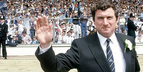 David Pleat (c) AFP