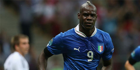 Mario Balotelli (c) AFP