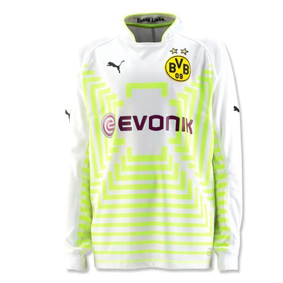 Detail Jersey Home dan Away Borussia Dortmund 2014-15 - Bola.net