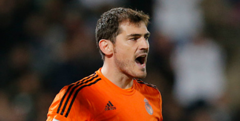 Iker Casillas (c) AFP