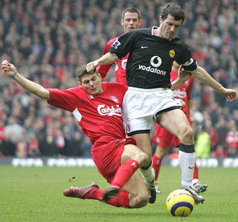 Steven Gerrard dan Roy Keane
