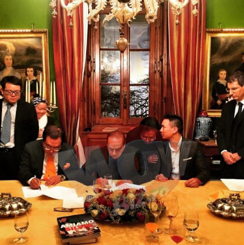 Silvio Berlusconi & Mr Pink.