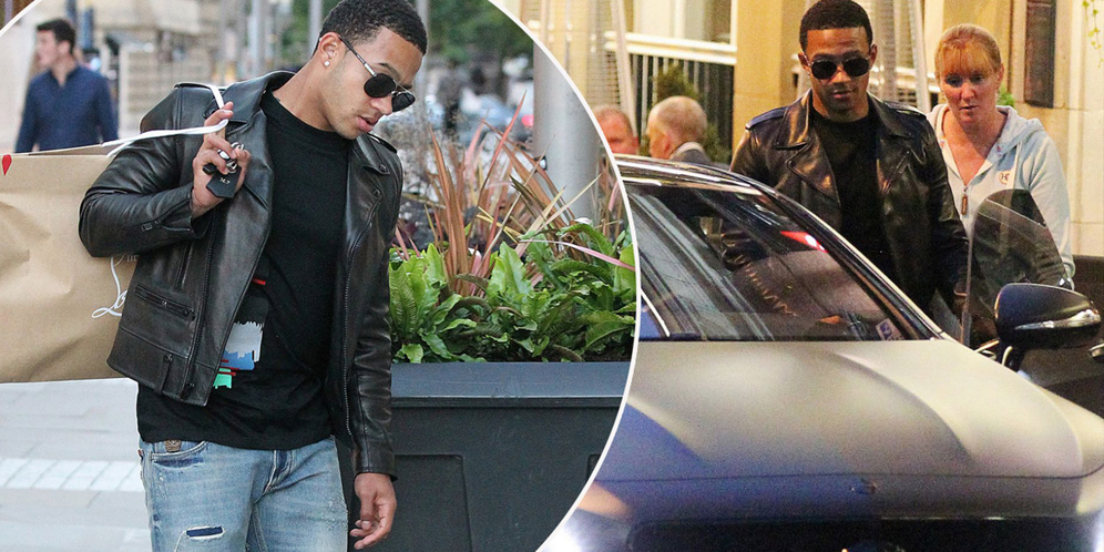 Memphis parkir ilegal