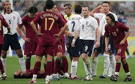 Ronaldo Tak Menyesal Jadi Biang Keladi Kartu Merah Rooney Di Pd 2006 Bola Net