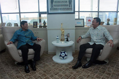 Imam Nahrawi dan Agum Gumelar