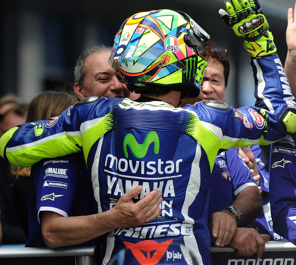 Luca Cadalora dan Valentino Rossi (c) AFP
