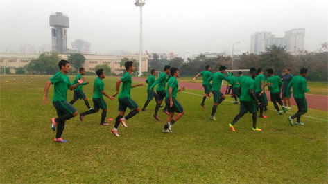 Pemain Indonesia berlatih di Vietnam