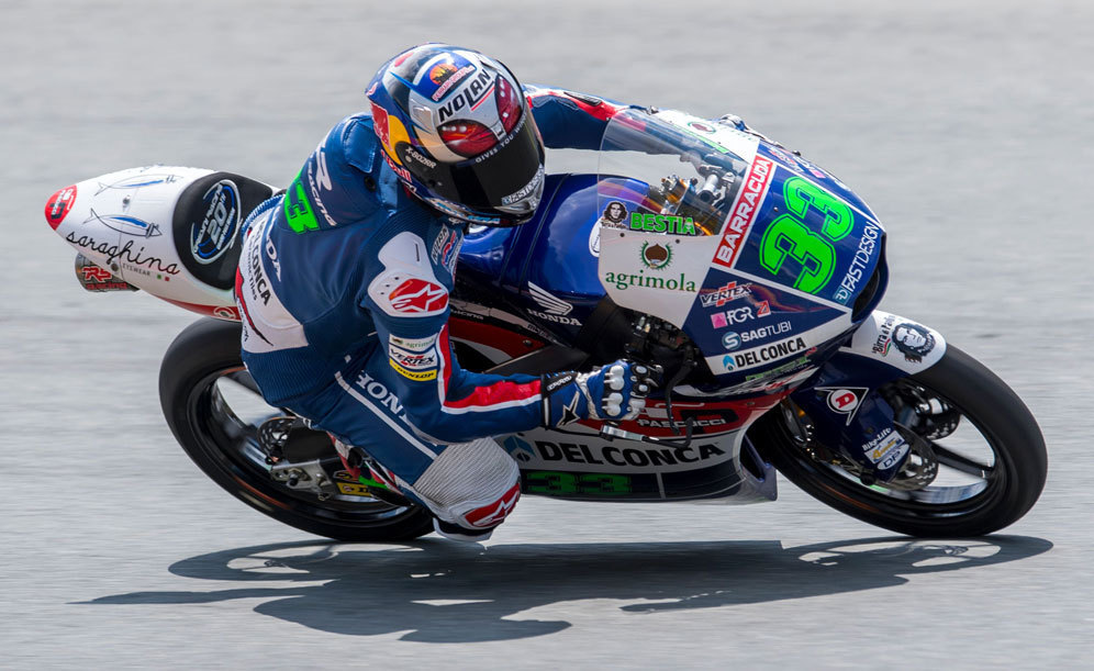Enea Bastianini saat masih membela Gresini Racing. (c) AFP
