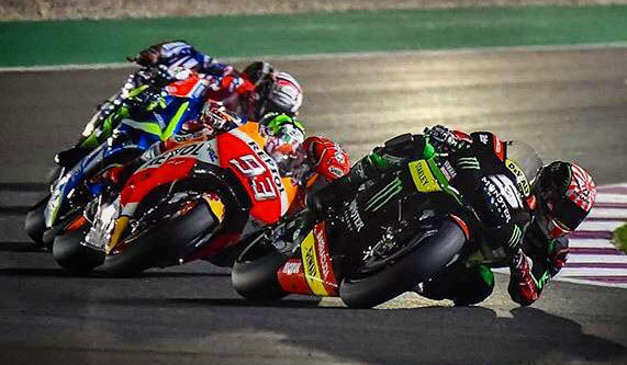 Johann Zarco saat memimpin MotoGP Qatar 2017. (c) Tech 3