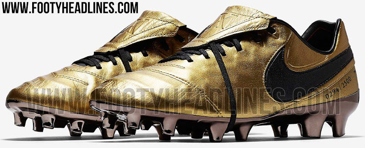 Sepatu Emas, Tribute 25 Tahun Totti di Roma - Bola.net