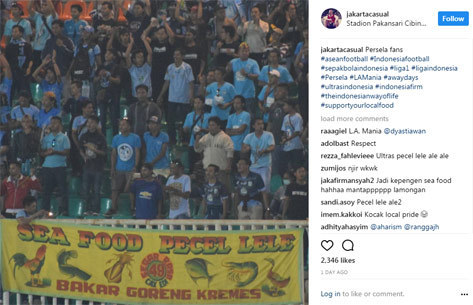 persela spanduk pecel lele Paling Spanduk Ini Dunia? di Suporter Persela Epik