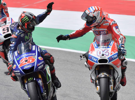 Maverick Vinales dan Andrea Dovizioso (c) AFP