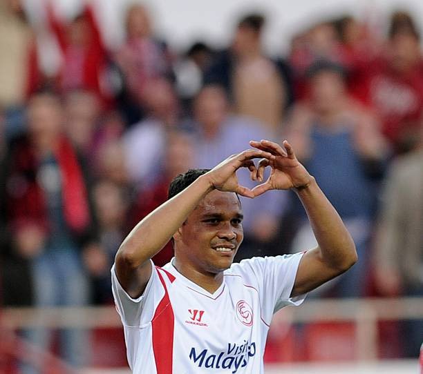 Carlos Bacca di Sevilla (c) AFP