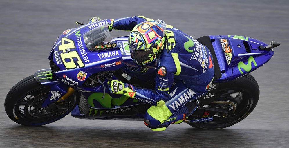 Valentino Rossi (c) AFP