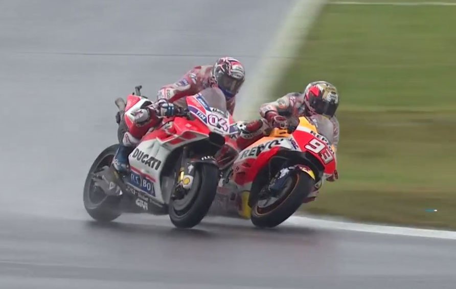 Andrea Dovizioso dan Marc Marquez (c) MotoGP