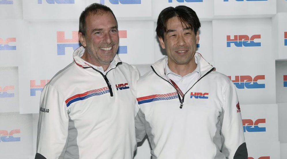 Livio Suppo dan Tetsuhiro Kuwata (c) HRC