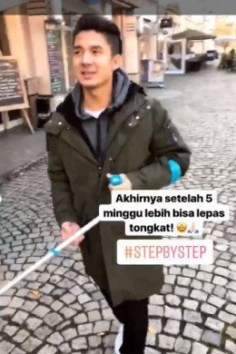 Unggahan Kim Kurniawan Mengenai cederanya
