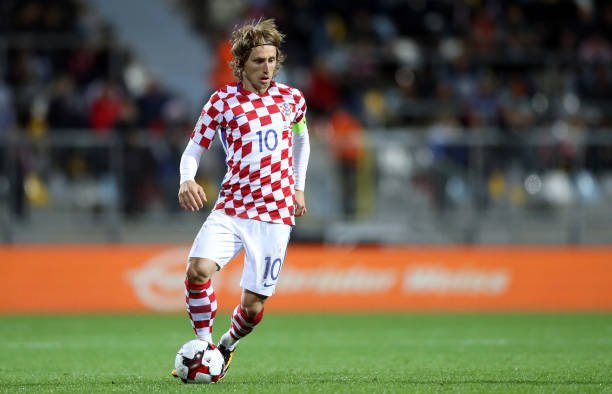 Luka Modric (c) AFP
