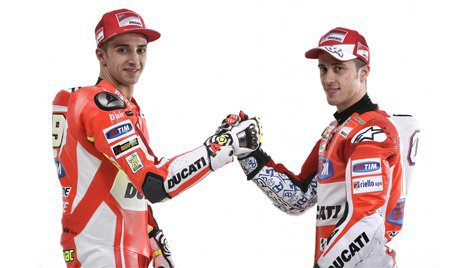 Andrea Iannone dan Andrea Dovizioso saat masih bertandem di Ducati (c) Ducati