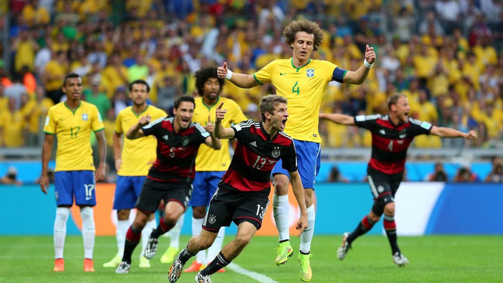 Thomas Muller merayakan golnya ke gawang Brasil.