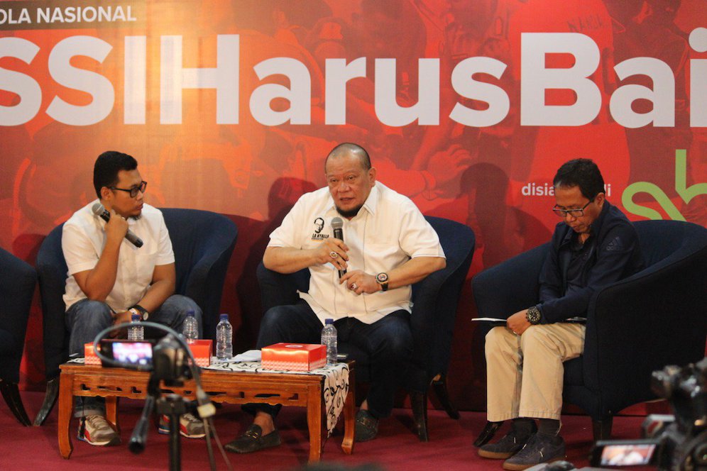 Mantan Ketua PSSI, La Nyalla Mattalitti menjadi salah satu narasumber. (c) Mustopa
