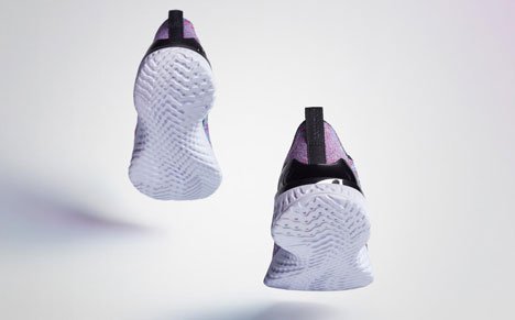Nike Phantom React Flyknit (c) Nike