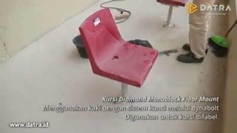Kursi jenis Diamond Monoblock Floor Mount. (c) Instagram Stadion Manahan