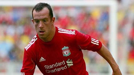 Charlie Adam saat membela Liverpool (c) indexanfield