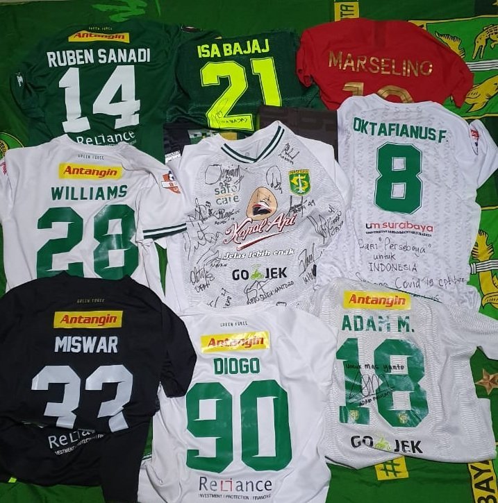 Jersey yang diborong Munjianto Basuki (c) Munjianto Basuki for Bola.net